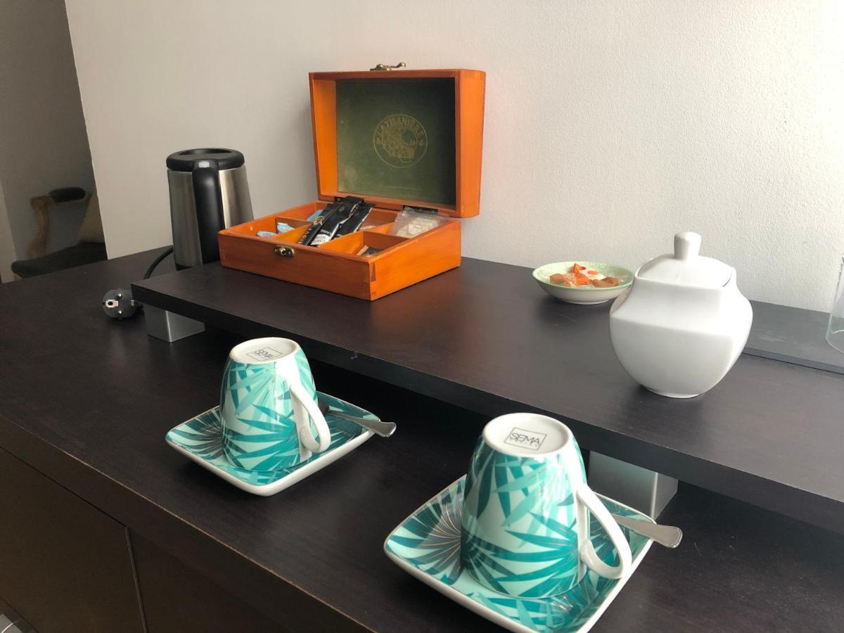 Le Cedre Bleu Acomodação com café da manhã Grosrouvre Exterior foto
